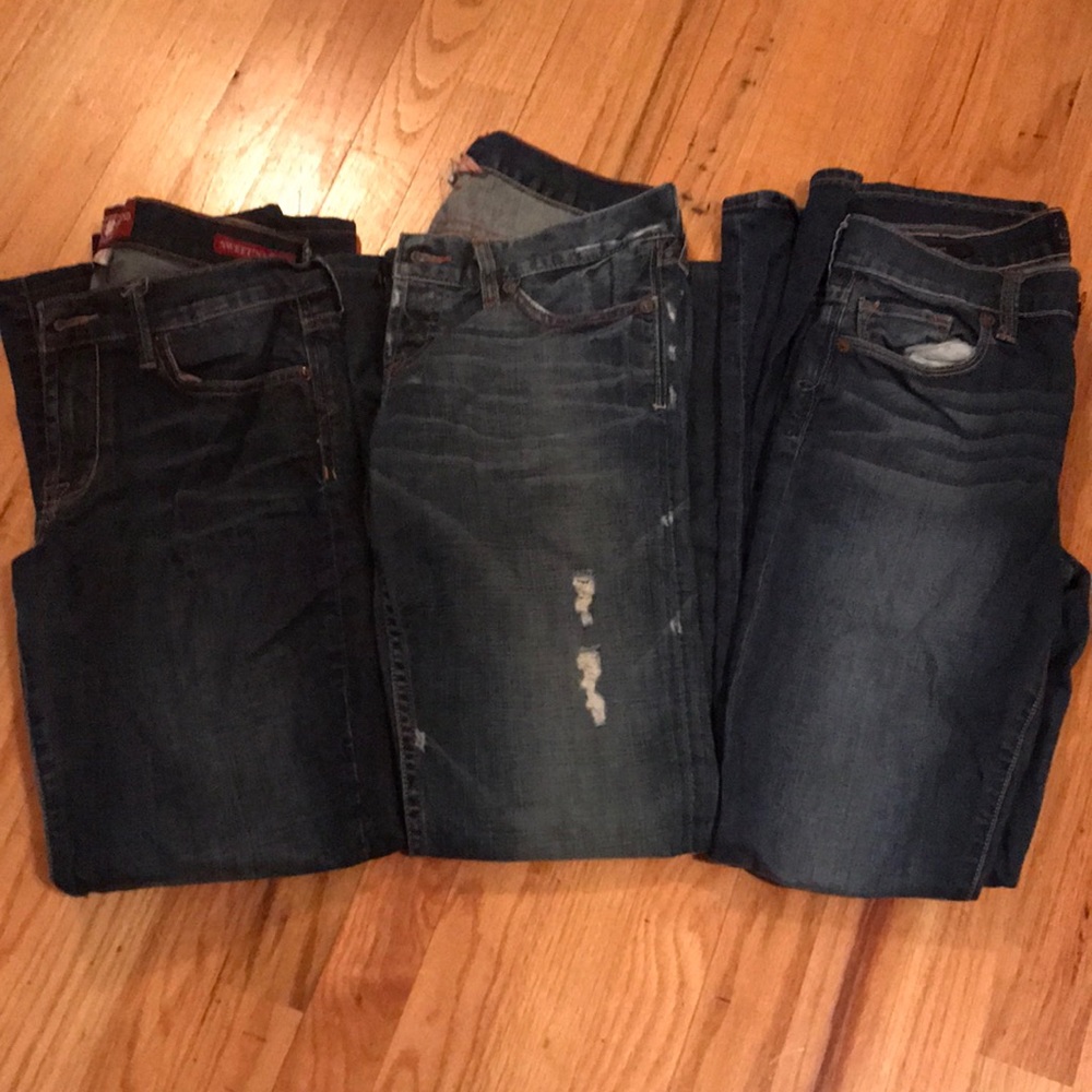 Woman’s Lucky Brand jeans